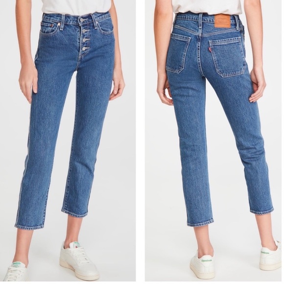 Levi's Premium Wedgie Straight High Rise Jeans - Picture 3 of 7